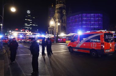 Mindestens neun Tote bei Anschlag auf Berliner Weihnachtsmarkt