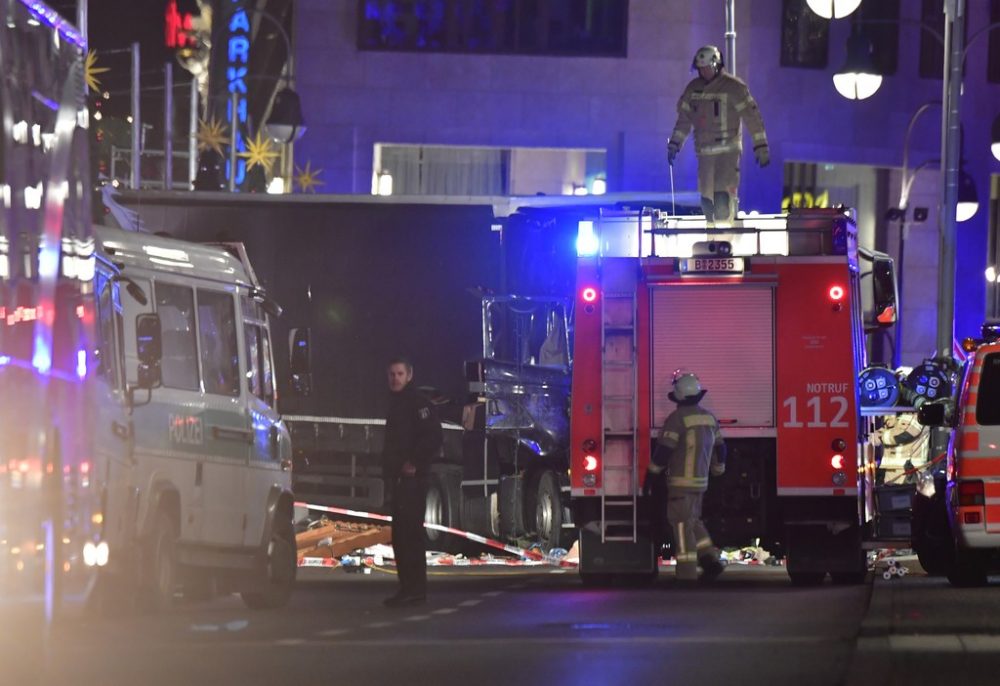 Mindestens neun Tote bei Anschlag auf Berliner Weihnachtsmarkt