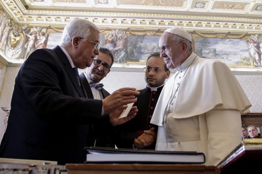 Palästinenserführer Abbas bei Pabst Franziskus