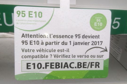 Seit dem 1. Januar an den Tankstellen: E10-Benzin mit fünf bis zehn Prozent Bioethanol