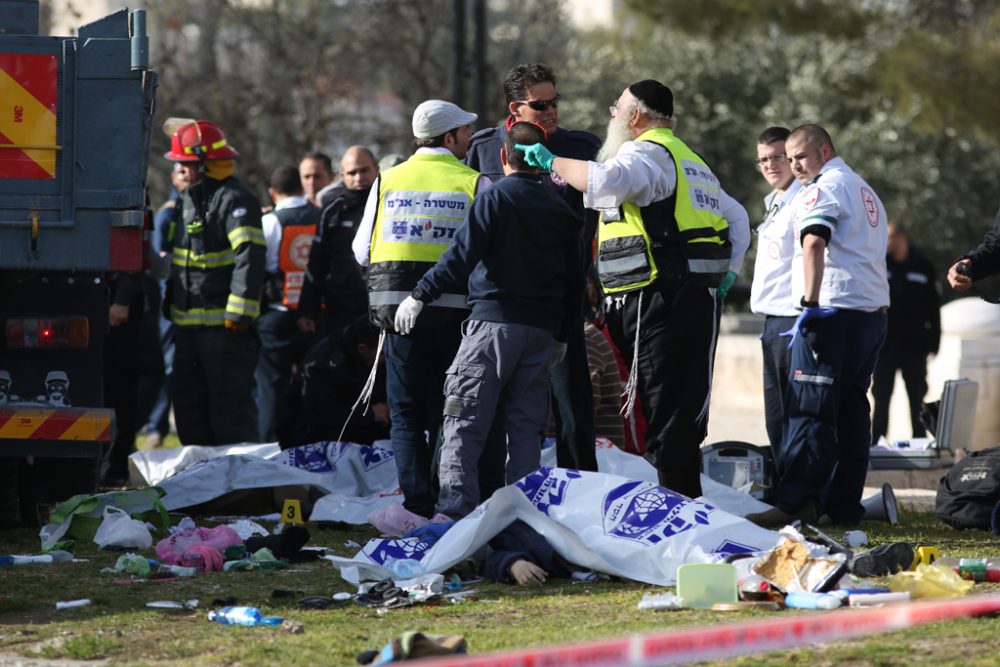 Mindestens vier Tote bei LKW-Anschlag in Jerusalem