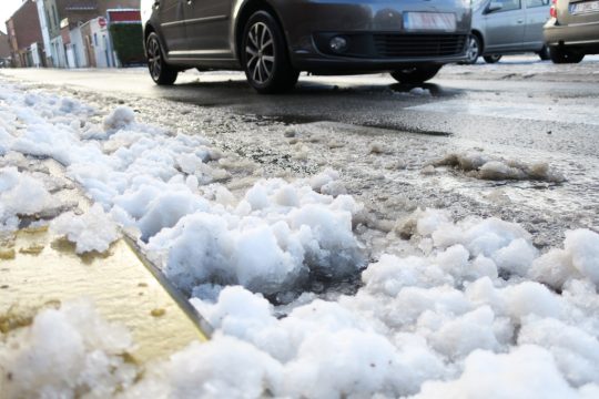 Winterwetter: Vorsicht auf den Straßen!