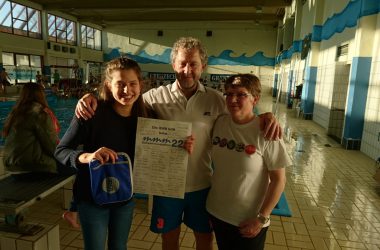 Schwimm-Marathon 2017: Deutsche Schule in Brüssel spendet 120 Euro