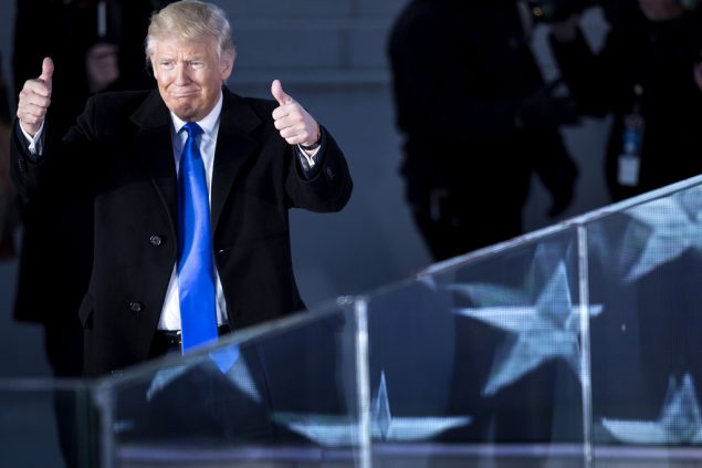 Trump am Donnerstag am Lincoln-Memorial in Washington