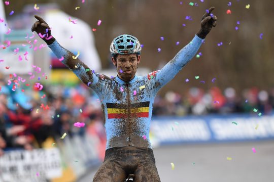 Wout Van Aert verteidigt Titel