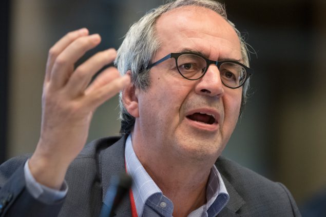 Der Vorsitzende des parlamentarischen Untersuchungsausschusses, Dirk Van der Maelen