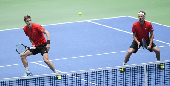 Joris De Loore und Ruben Bemelmans beim Davis-Cup in Frankfurt a.M.