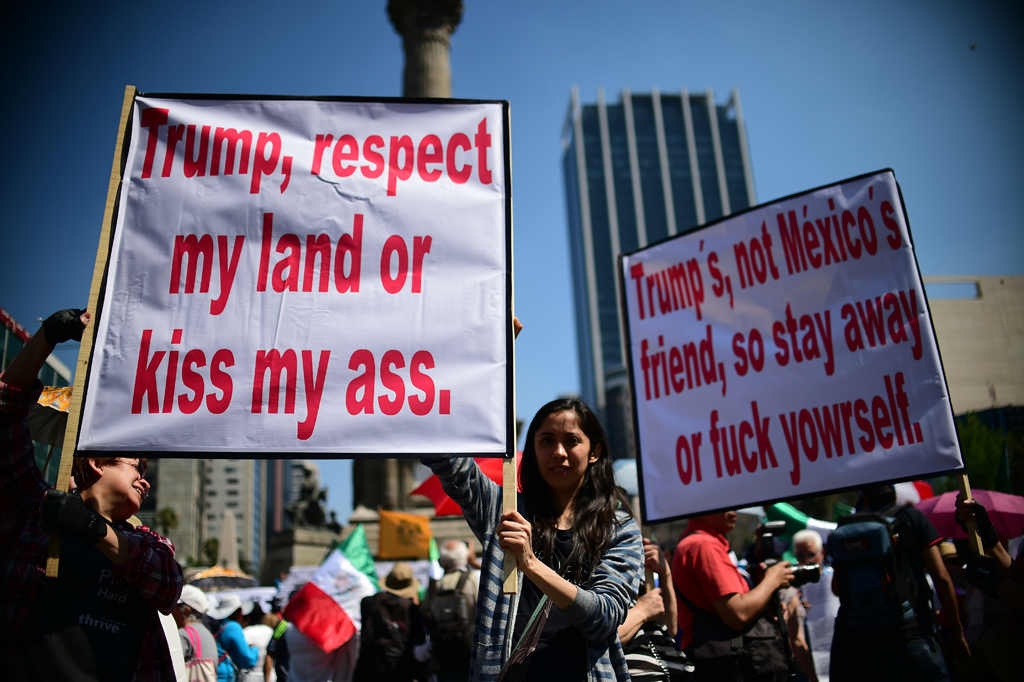 Protest gegen Trump in Mexiko-Stadt