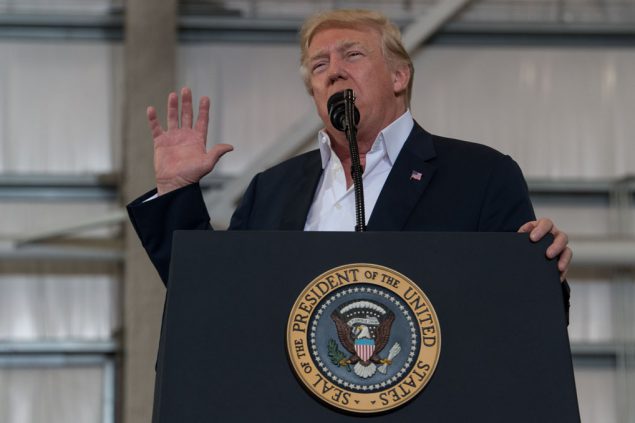 US-Präsident Donald Trump bei einer Kundgebung in Florida (18. Februar 2017)