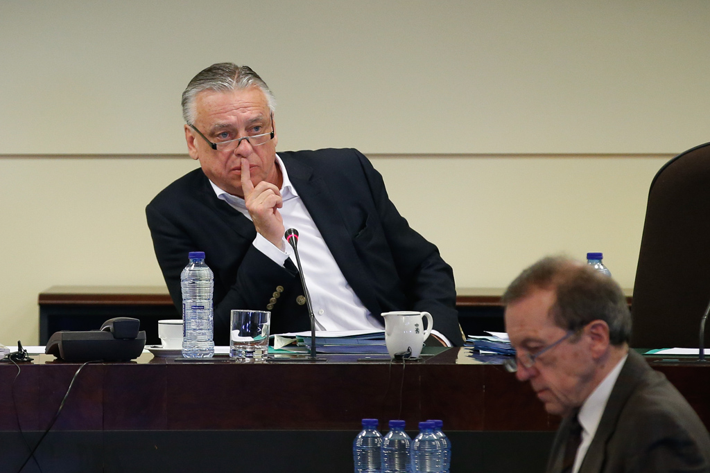 Patrick Dewael, der Vorsitzende des parlamentarischen Untersuchungsausschusses, bei einer Anhörung am 15. März