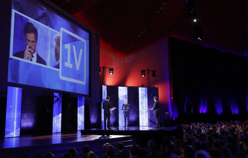 Der niederländische Premier Mark Rutte und sein Herausforderer Gert Wilders im TV-Duell