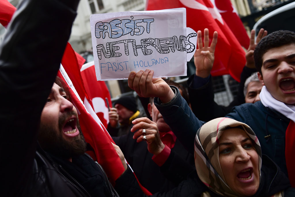 Proteste gegen die Niederlande in der Türkei (12. März 2017)