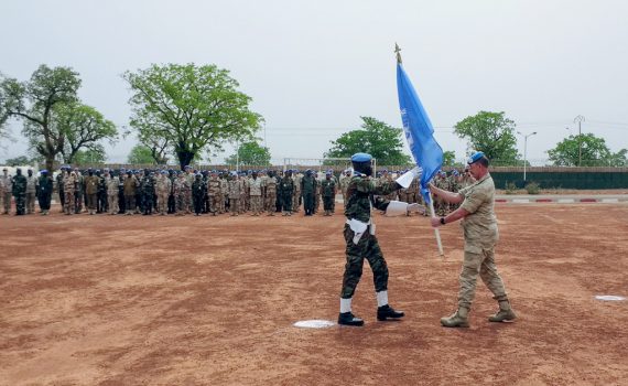 Stabsübergabe an Jean-Paul Deconinck: Zeremonie in der Bamako