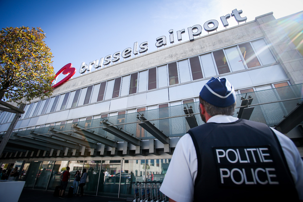 Ab Freitag: Verstärkte Kontrollen an den Schengen-Außengrenzen, also an den Flughäfen