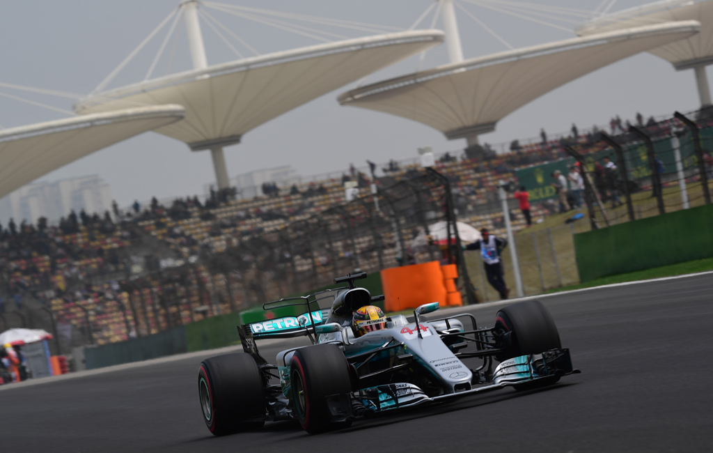 Formel 1: Hamilton gewinnt GP von China