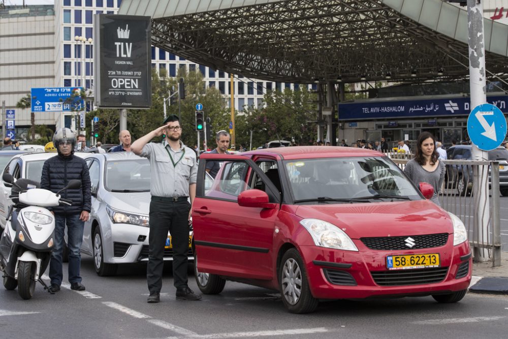 Auch in Tel Aviv stand der Verkehr in Gedenken an die ermordeten Juden zwei Minuten lang still