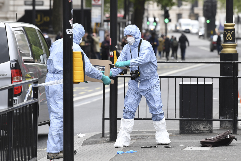 Terrorverdacht: Polizei nimmt bewaffneten Mann in London fest