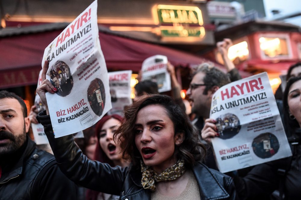 Proteste gegen das Verfassungsreferendum