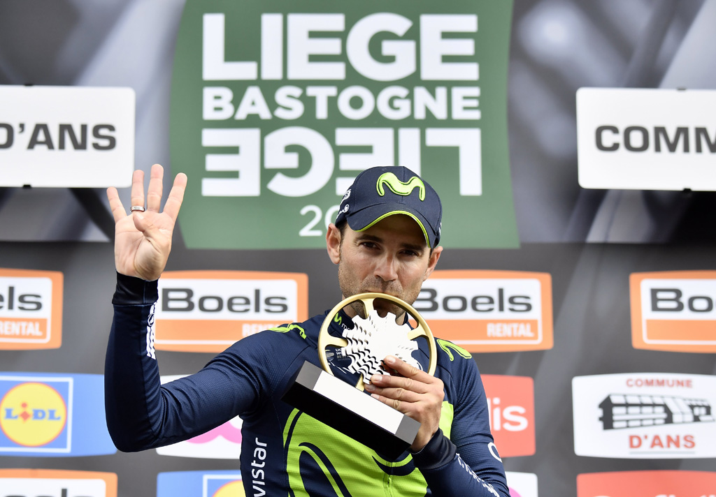 Alejandro Valverde gewinnt den Radklassiker Lüttich-Bastogne-Lüttich 2017 (Bild: Dirk Waem/BELGA)
