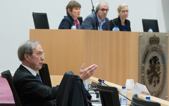 Claude Guéant vor dem Untersuchungsausschuss