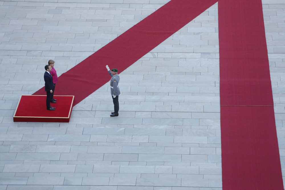 Angela Merkel und Emmanuel Macron am 15.5.2017 vor dem Kanzleramt in Berlin