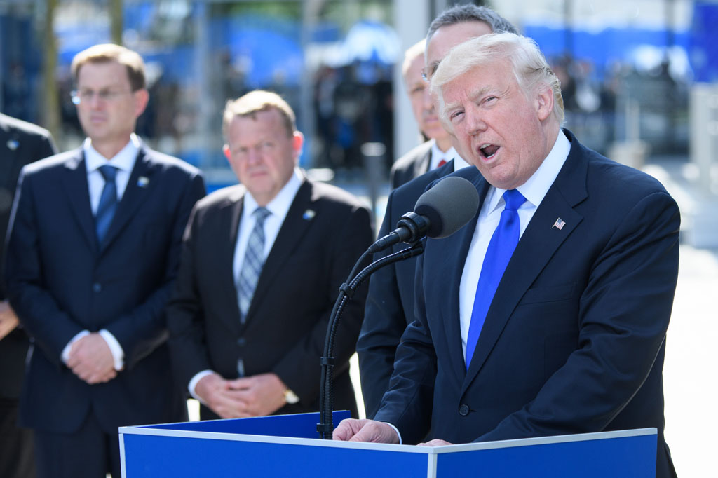 US-Präsident Trump bei Übergabe des neuen NATO-Hauptquartiers in Brüssel