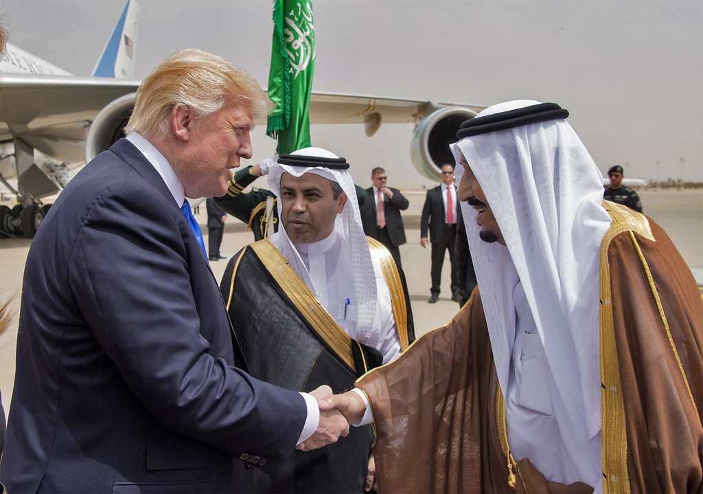 US-Präsident Donald Trump wird vom saudischen König Salman empfangen (20.5.2017)