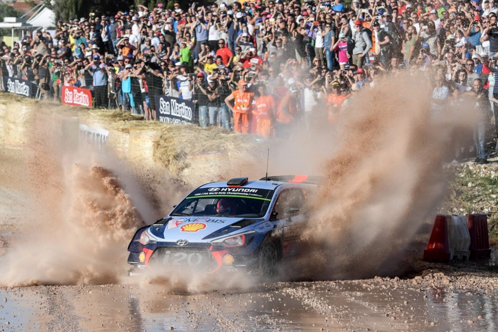 Thierry Neuville bei der Rallye Italien