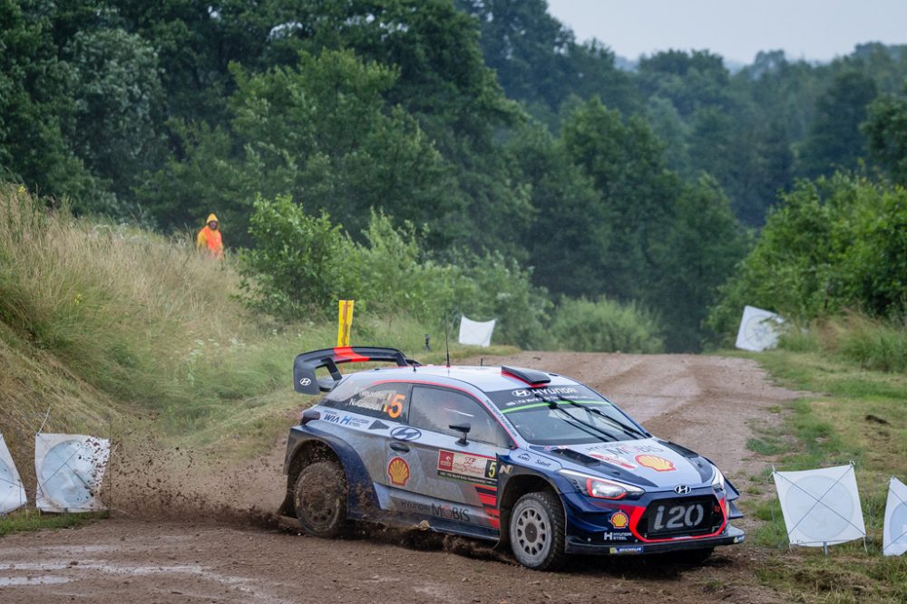 Thierry Neuville am Freitag bei der Rallye Polen