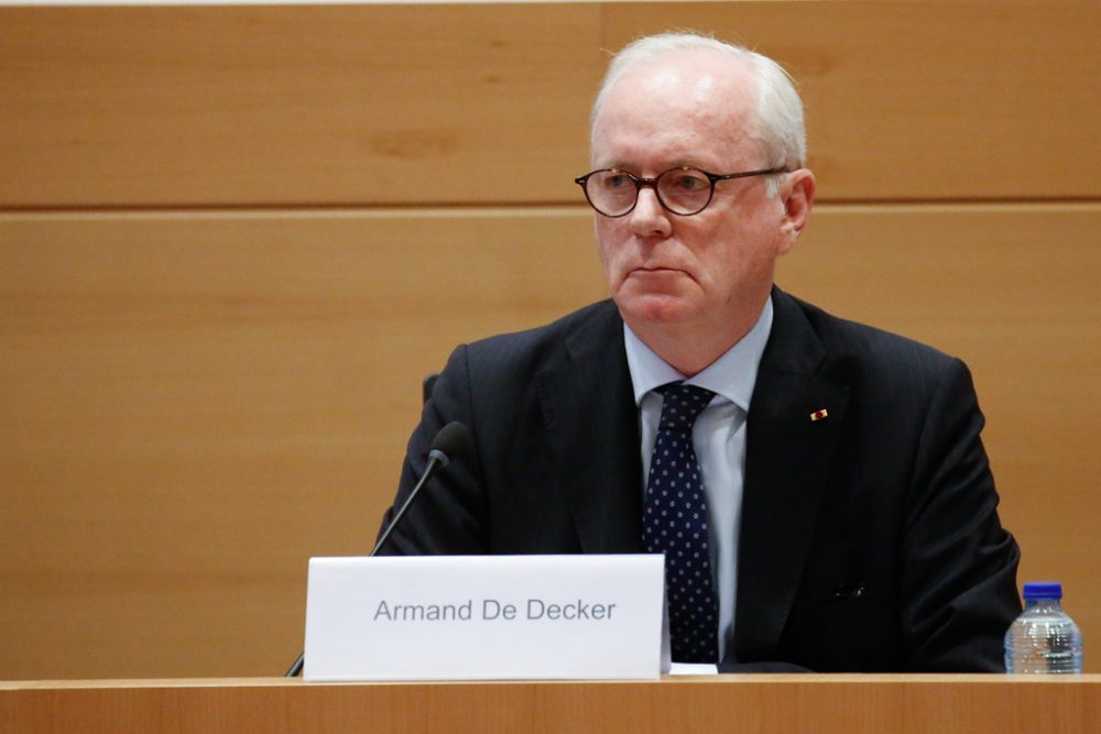 Armand De Decker bei einer Sitzung des Kasachgate-Untersuchungsausschusses (7.7., Bild: Bruno Fahy/Belga)