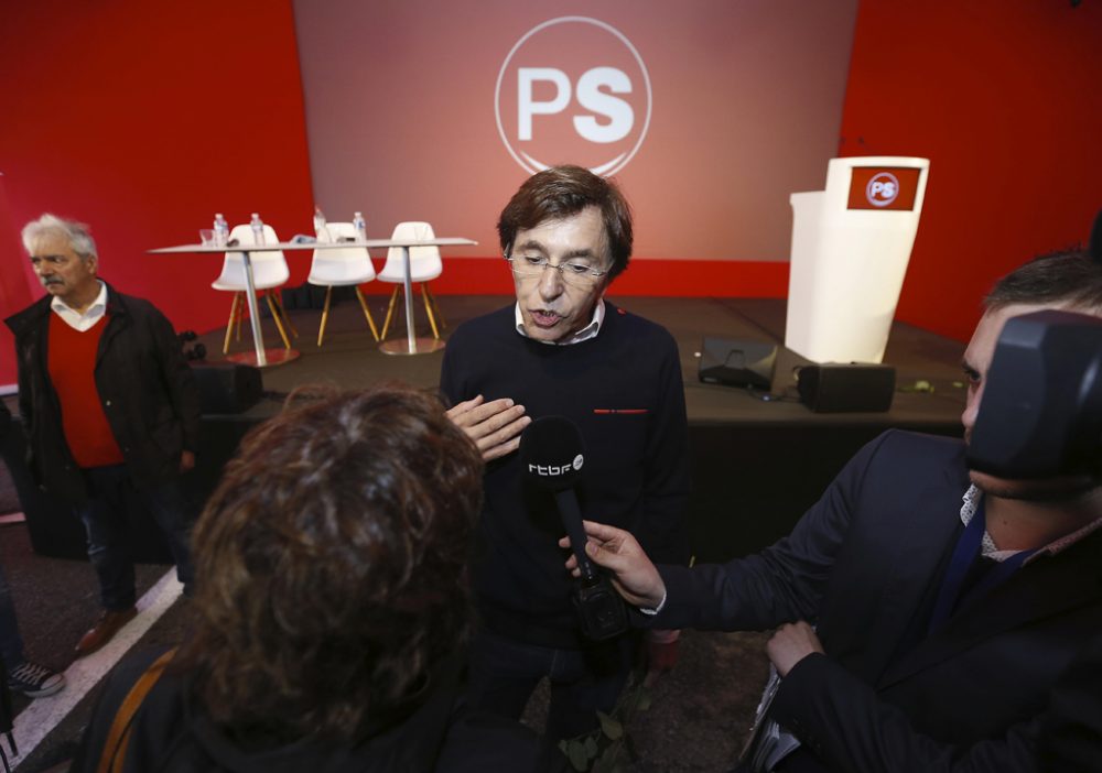 Der PS-Vorsitzende Elio Di Rupo beim Sonderparteitag der PS in Boussu-lez-Walcourt