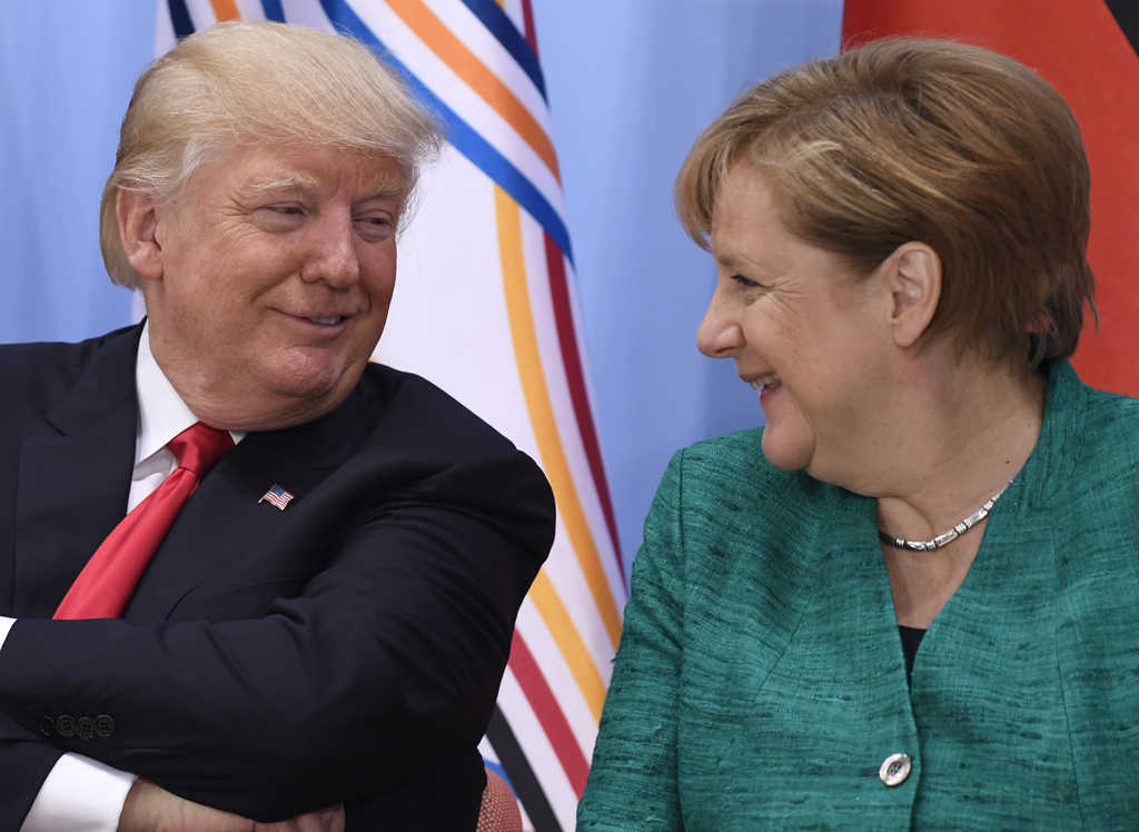 US-Präsident Trump beim G20-Gipfel mit der deutschen Kanzlerin und Gastgeberin Merkel