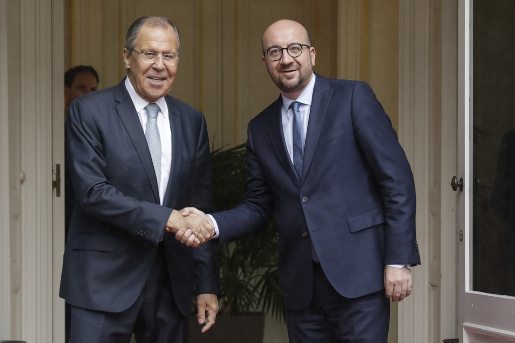 Premierminister Charles Michel und der russische Außenminister Sergej Lawrow