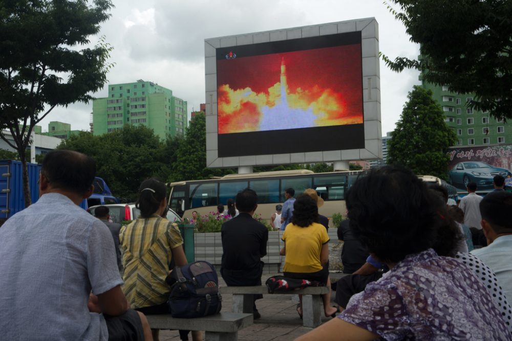 Nordkorea schießt erneute ballistische Rakete ins Japanische Meer