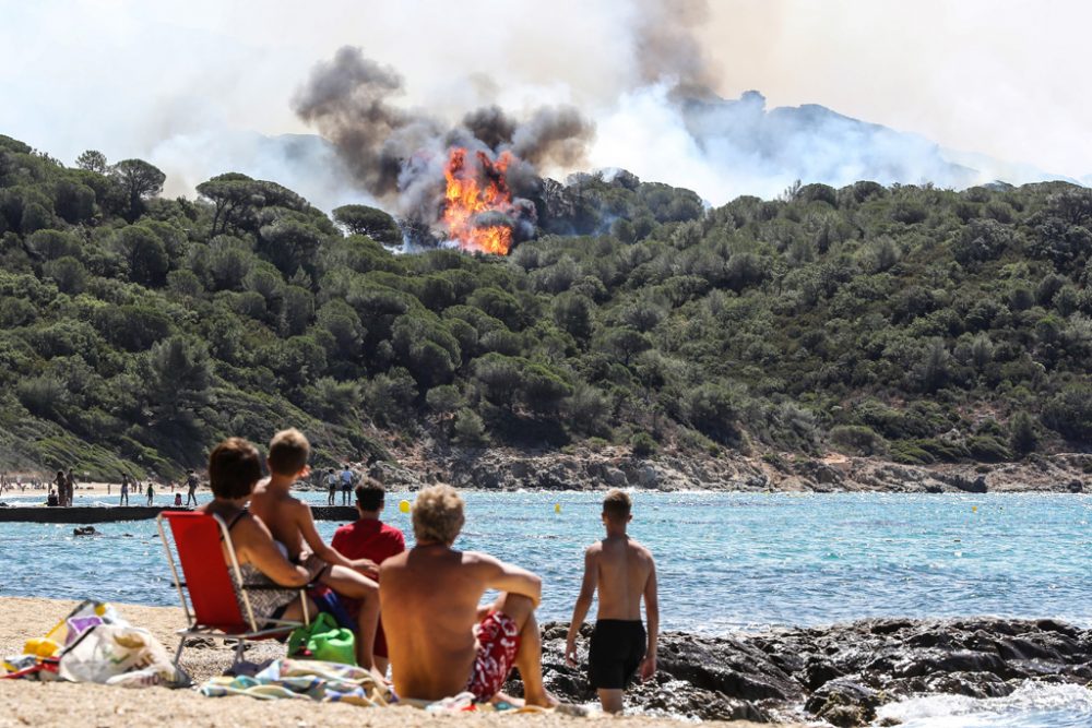 Waldbrand nahe St. Tropez