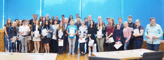 Deutschpreise des Parlaments für Schüler ostbelgischer Unterrichtseinrichtungen