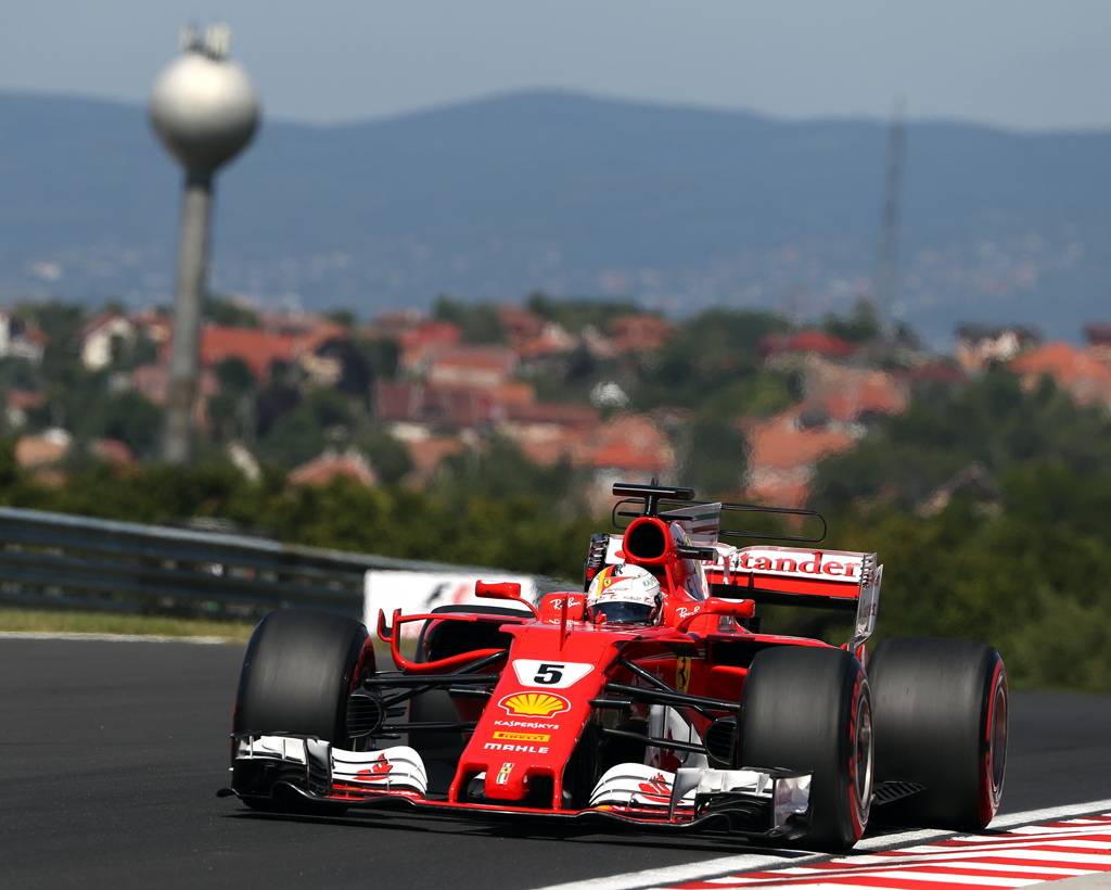 Vettel erobert Pole Position in Ungarn