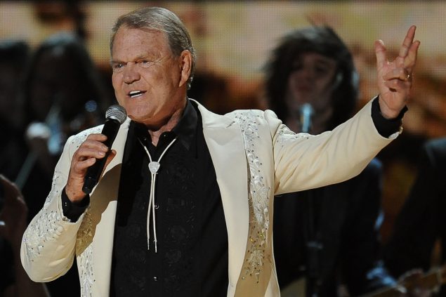 Der amerikanische Country-Sänger Glen Campbell