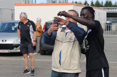 AS-Neuzugang Mbaye Leye beim ersten Training in Eupen
