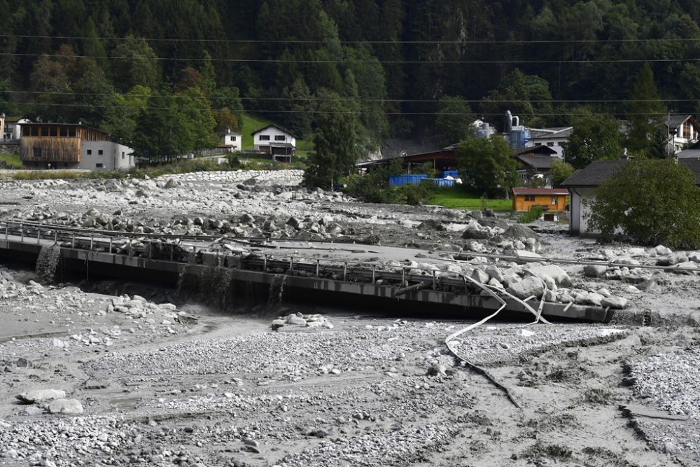 Suche nach Vermissten nach Bergsturz in Graubünden geht weiter