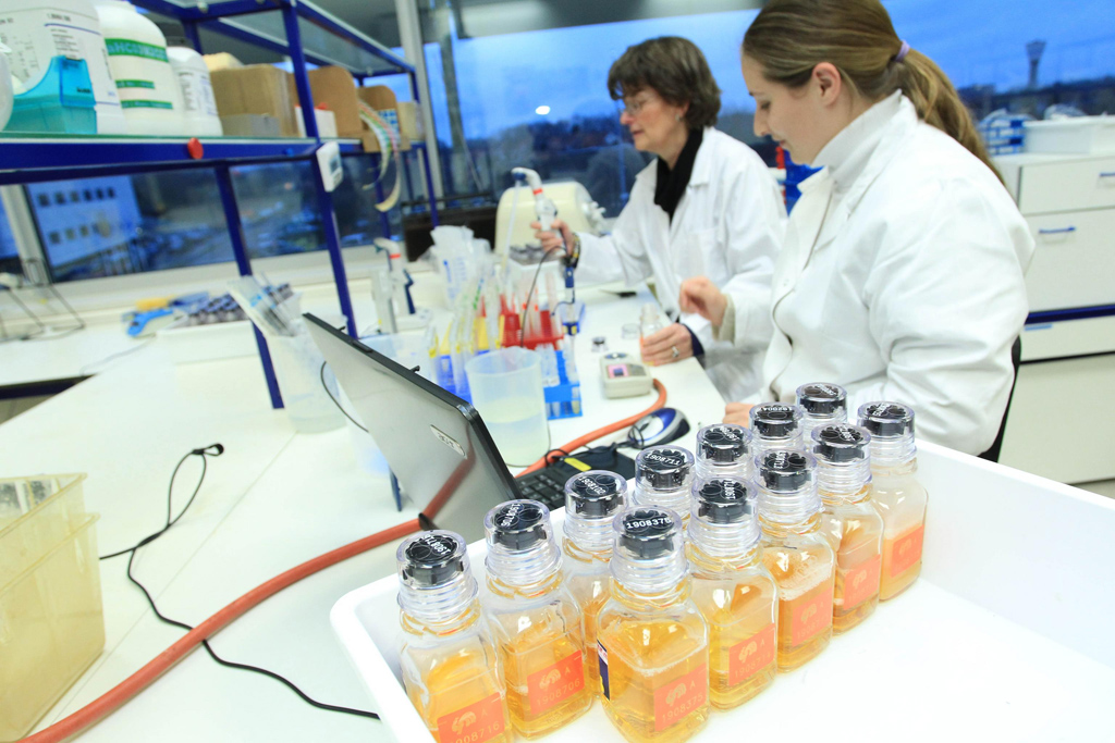 Forscher im Labor (Illustrationsbild: Julien Warnand/Belga)