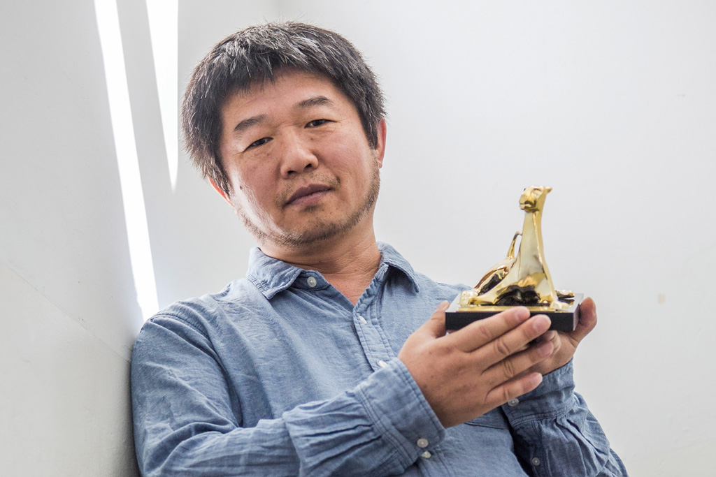 Regisseur Wang Bing gewinnt den goldenen Leoparden