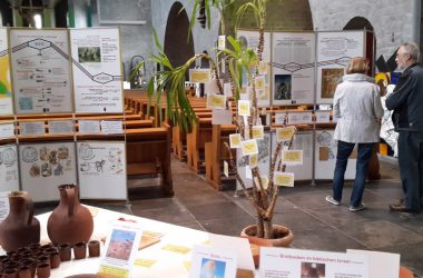 Entdeckungsreise mit allen Sinnen: Bibelausstellung in St. Vith