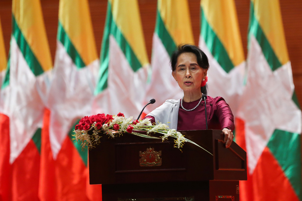 Aung San Suu Kyi hält Rede zur Flüchtlingskrise