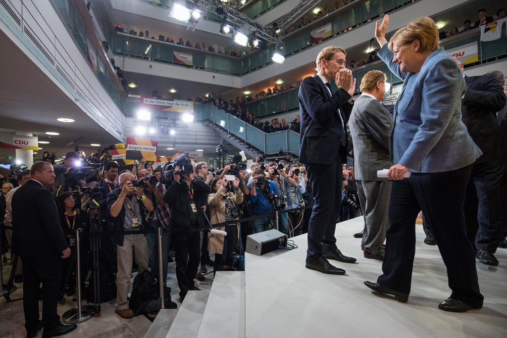Angela Merkel bleibt Bundeskanzlerin