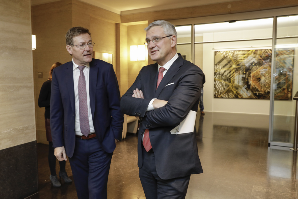 Finanzminister Johan Van Overtveldt und Arbeitsminister Kris Peeters