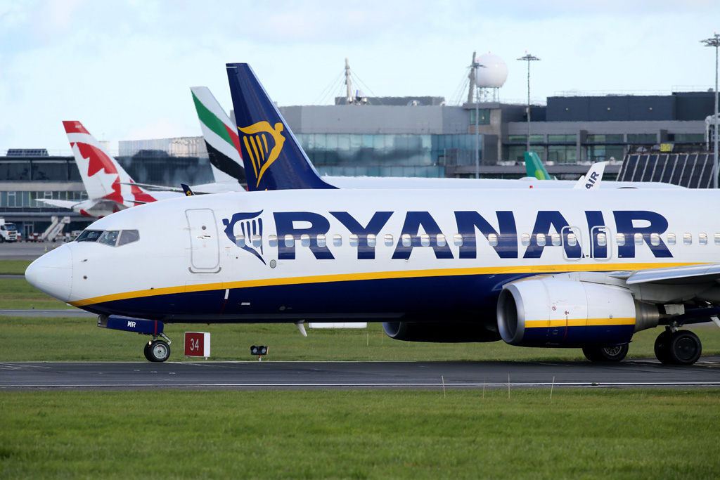 Ryanair-Maschine auf dem Flughafen von Dublin