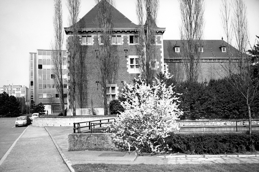 Val Benoït: Ehemaliges Universitätsgebäude in Lüttich (undatiert)