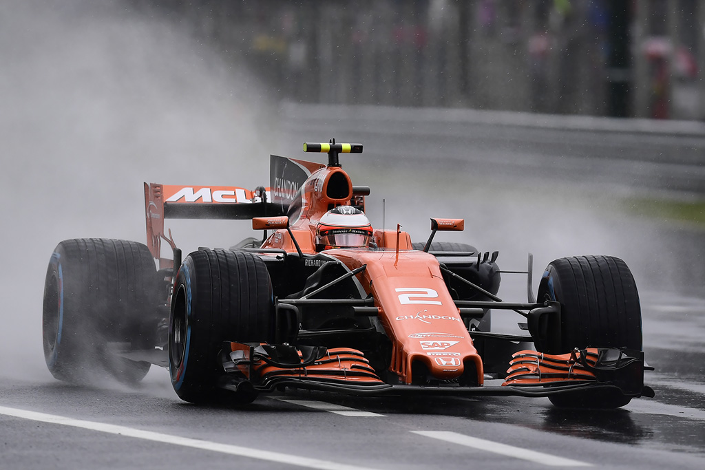 Stoffel Vandoorne im McLaren-Honda beim GP in Monza