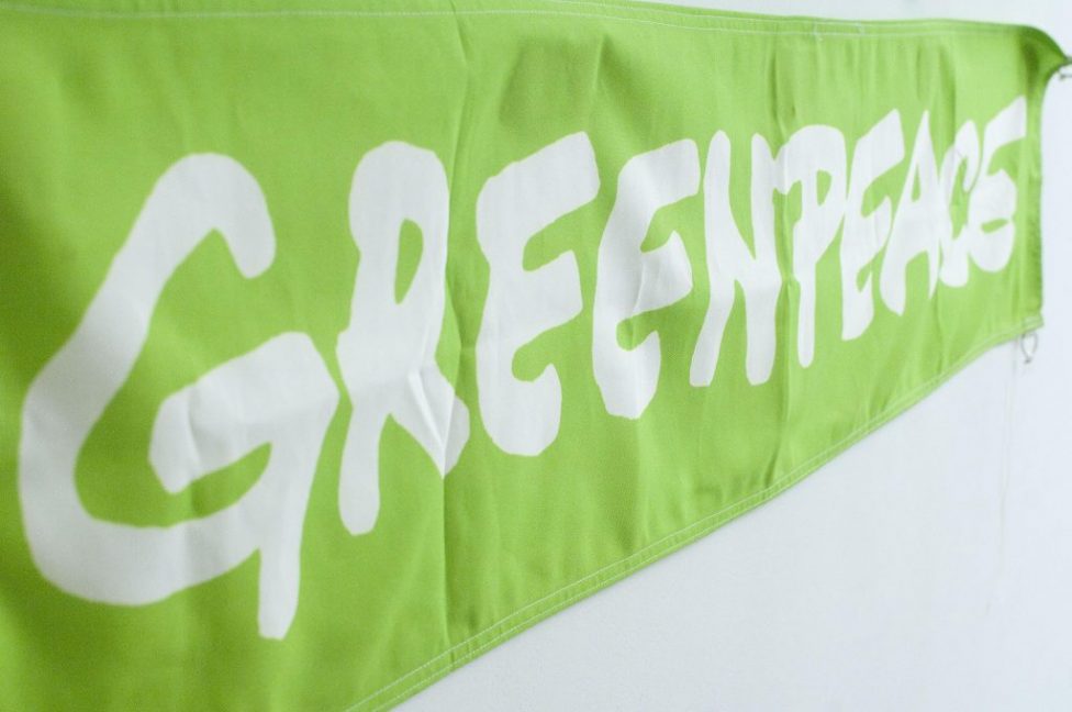 Greenpeace-Banner
